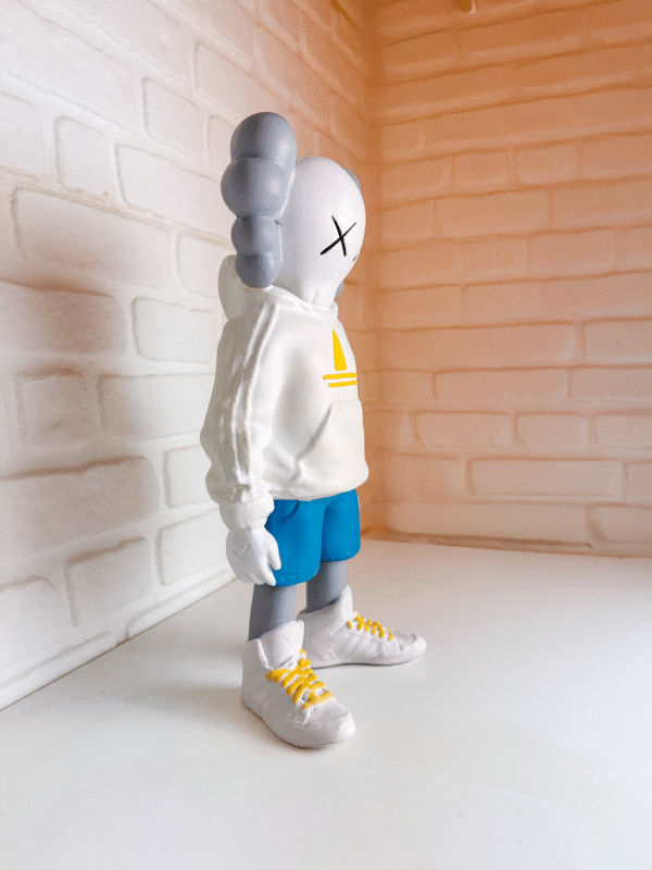 Sporty Kaws - Görsel 3