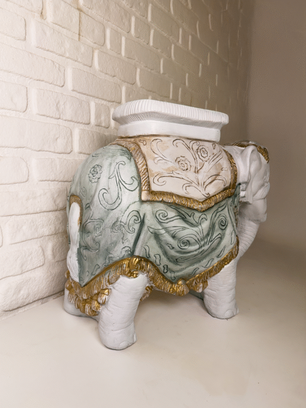 Majestic Elephant Dekoratif Sehpa - Görsel 3