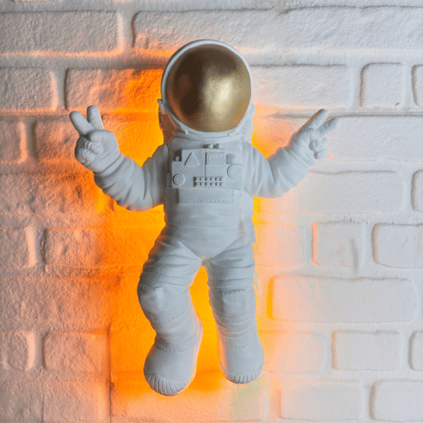 Astronot Duvar Aydınlatma
